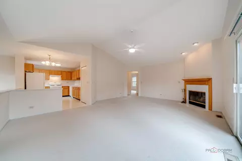 2150 Glacier Ct #2150, Algonquin, IL 60102 photo 4