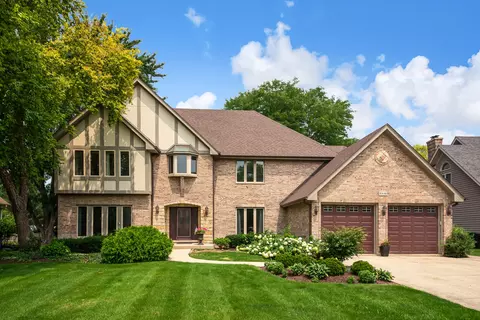 26 W442 Prescott Dr, Winfield, IL 60190