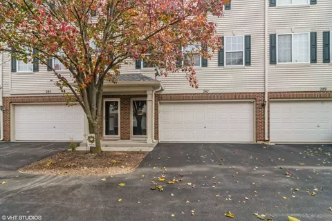 287 Evergreen Cir #287, Gilberts, IL 60136