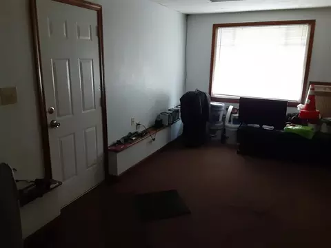 15822 Trumbull Ave, Markham, IL 60428 photo 4