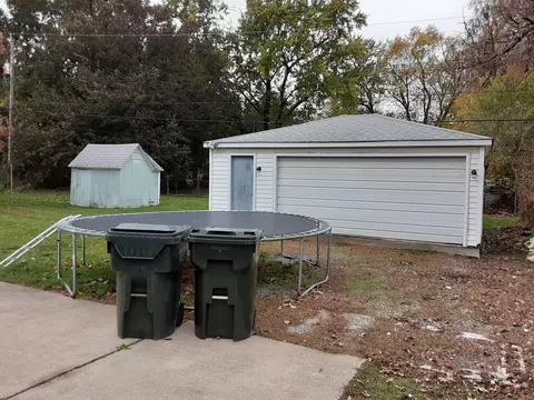 15822 Trumbull Ave, Markham, IL 60428 photo 17