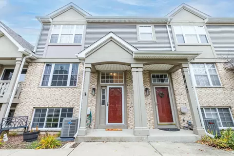 8013 Windsor Dr, Darien, IL 60561