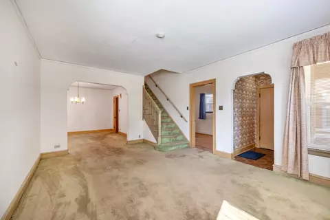 2524 N Mango Ave, Chicago, IL 60639 photo 5