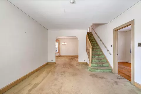 2524 N Mango Ave, Chicago, IL 60639 photo 7