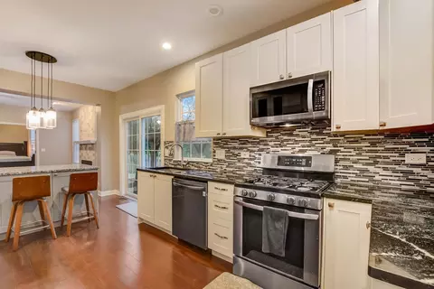 1801 Hartley Dr, Algonquin, IL 60102 photo 8