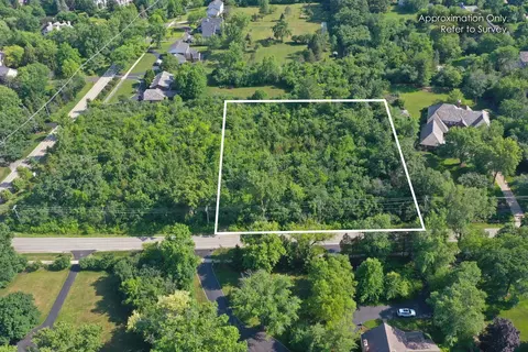 1181 W Old Mill Rd, Lake Forest, IL 60045