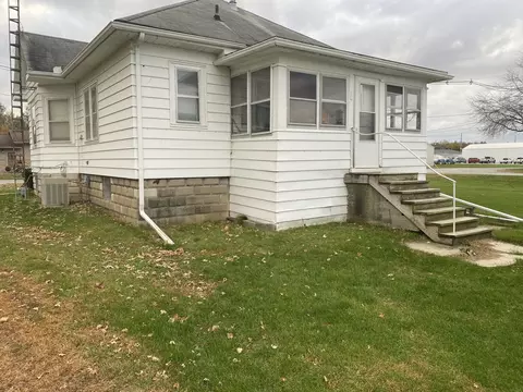 224 Scott St, Chenoa, IL 61726 photo 10