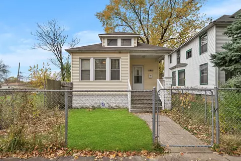 11812 S Emerald Ave, Chicago, IL 60628