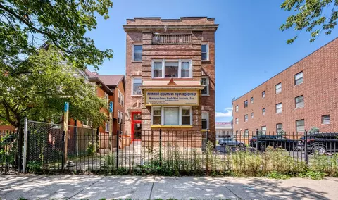 4716 N Winthrop Ave, Chicago, IL 60640