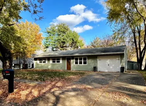 1116 Centennial Dr, Champaign, IL 61821