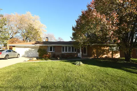16511 Ridgeland Ave, Tinley Park, IL 60477