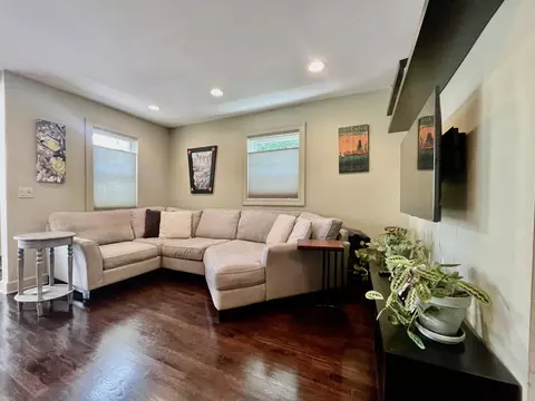 10335 S Artesian Ave, Chicago, IL 60655 photo 14