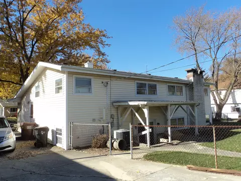 16043 Beth Ct, Oak Forest, IL 60452 photo 3