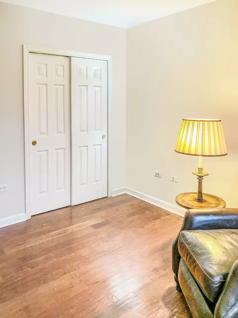 2640 Summit Dr #109, Glenview, IL 60025 photo 19