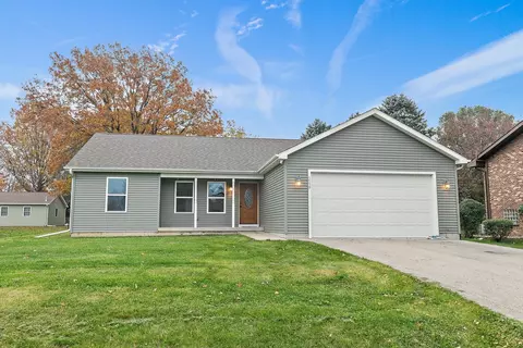 1779 Suzy St, Lake Holiday, IL 60548