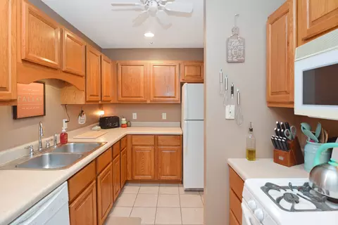 1110 Whitaker St, Normal, IL 61761 photo 11