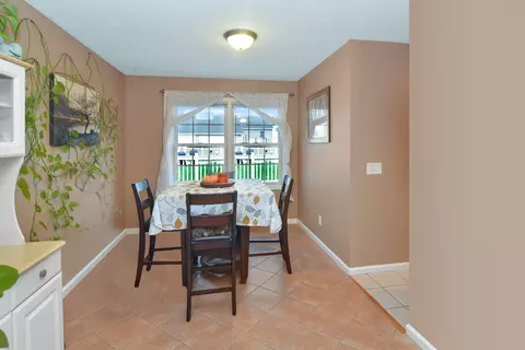 1110 Whitaker St, Normal, IL 61761 photo 8
