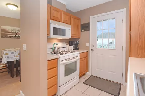 1110 Whitaker St, Normal, IL 61761 photo 10