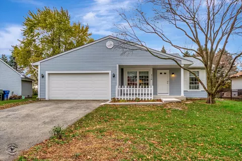 316 Westbrook Cir, Naperville, IL 60565