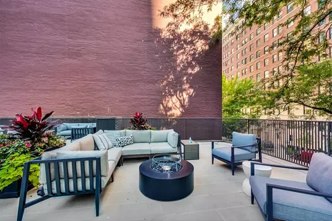 200 E Delaware Pl #29B, Chicago, IL 60611 photo 27