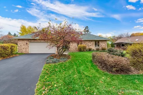484 Madison Ct, Oswego, IL 60543