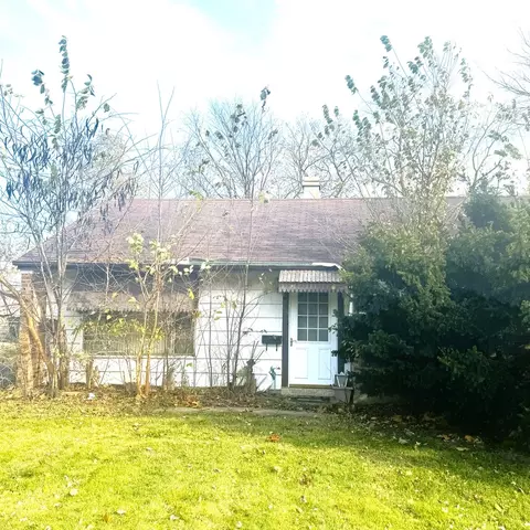 64 Cherry St, Park Forest, IL 60466