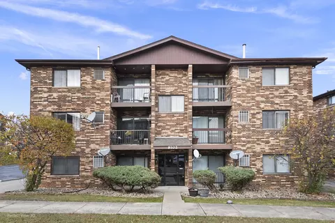 9102 Franklin Ct #306, Orland Park, IL 60462