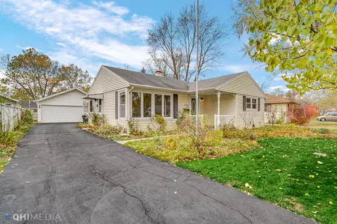 3715 Oriole Ln, Rolling Meadows, IL 60008 photo 3