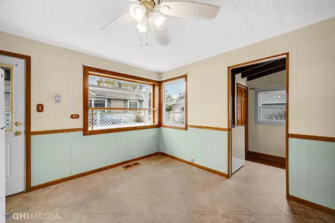 3715 Oriole Ln, Rolling Meadows, IL 60008 photo 8