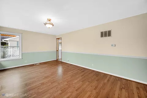 3715 Oriole Ln, Rolling Meadows, IL 60008 photo 5