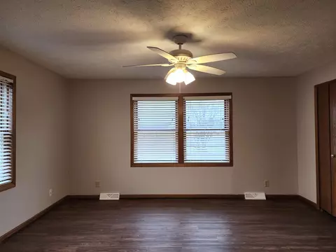 240 Mitchell Ct, Braidwood, IL 60408 photo 7