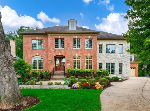 108 Baker Ct, Naperville, IL 60565
