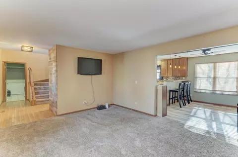 2304 Ashwood Dr, Plainfield, IL 60586 photo 8
