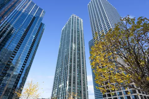 195 N Harbor Dr #2609, Chicago, IL 60601
