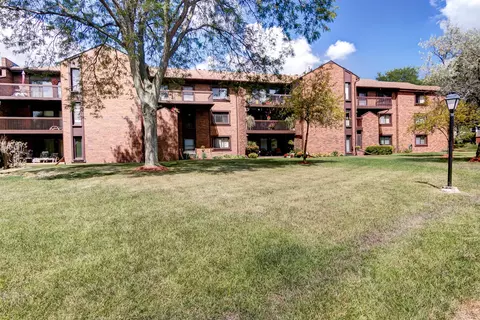 2929 Sunnyside Dr UNIT 225B, Rockford, IL 61114