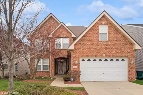 125 Lawrence Ln, Matteson, IL 60443