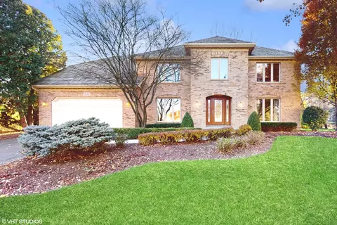 544 Du Pahze St, Naperville, IL 60565