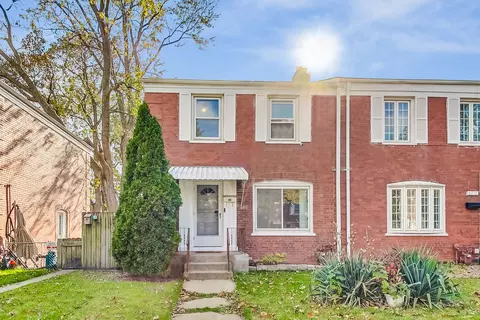 5215 W 63rd Pl, Chicago, IL 60638