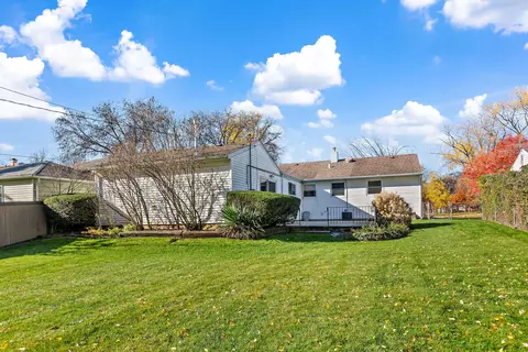 2400 Dove St, Rolling Meadows, IL 60008 photo 16