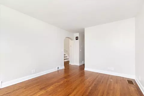 4447 Joliet Ave, Lyons, IL 60534 photo 8