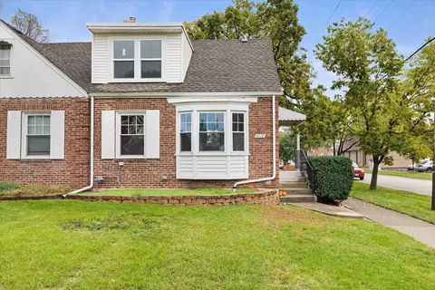 4447 Joliet Ave, Lyons, IL 60534 photo 3