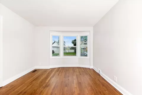 4447 Joliet Ave, Lyons, IL 60534 photo 5