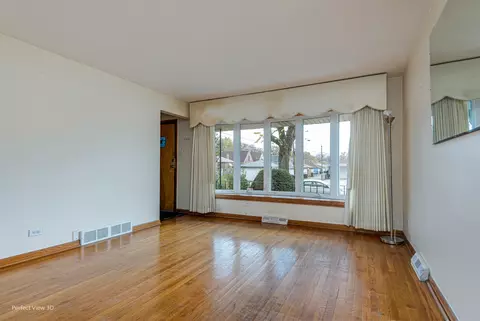 3908 E 110th St, Chicago, IL 60617 photo 8