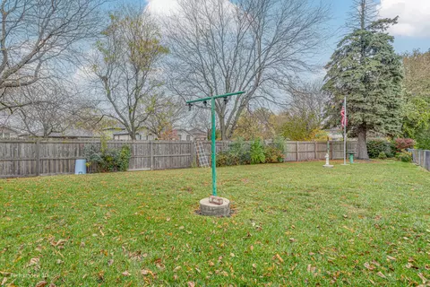 3908 E 110th St, Chicago, IL 60617 photo 19