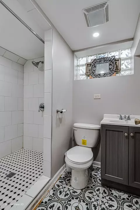 3908 E 110th St, Chicago, IL 60617 photo 5