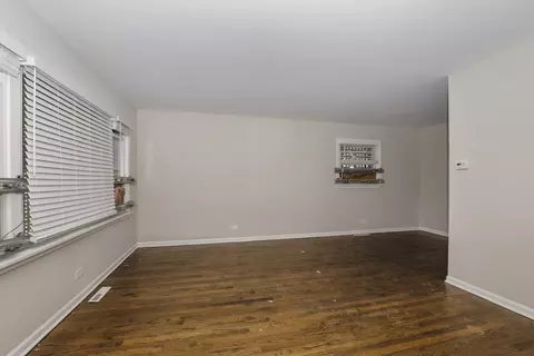 1402 W 110th Pl, Chicago, IL 60643 photo 3
