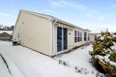 736 Tahoe Trl, Elgin, IL 60124 photo 25