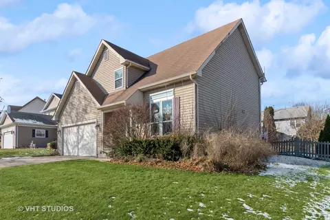 1198 Monarch Ln, Hoffman Estates, IL 60192