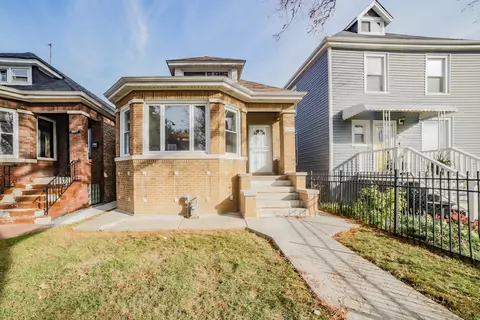 8849 S Throop St, Chicago, IL 60620