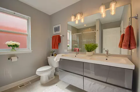 4162 S Berkeley Ave, Chicago, IL 60653 photo 17